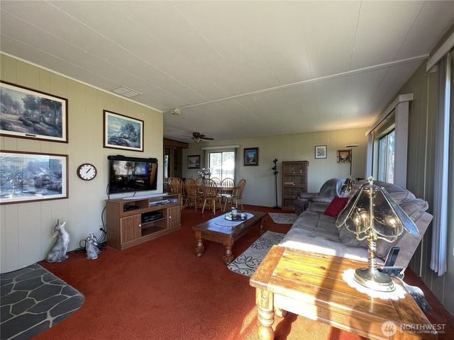 180 Salkum Road, Salkum, WA 98582