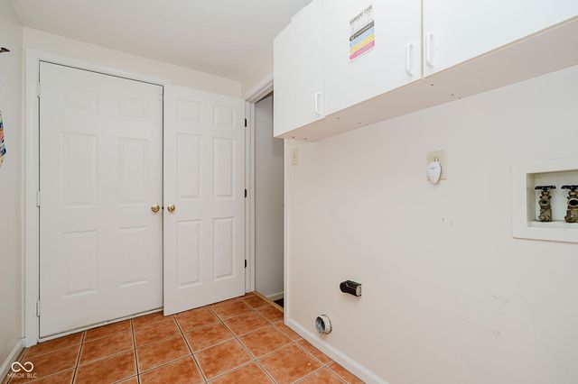 6158 Welker Drive, Indianapolis, IN 46236