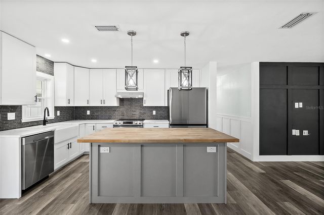 6 ZAMMER COURT, Palm Coast, FL 32164