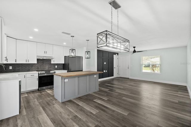 6 ZAMMER COURT, Palm Coast, FL 32164