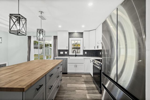 6 ZAMMER COURT, Palm Coast, FL 32164