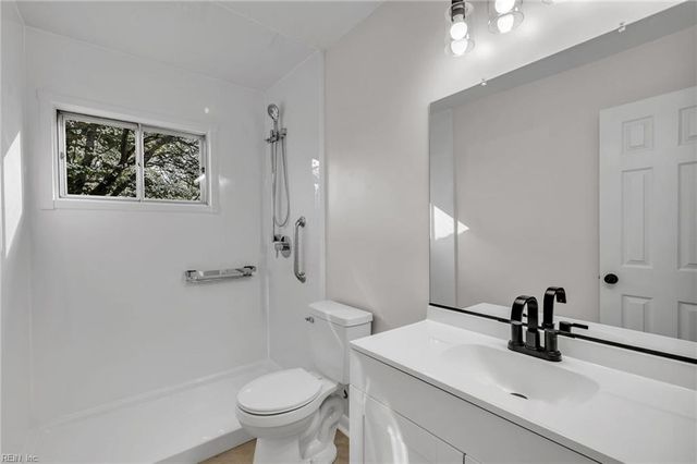 2208 Corbett AVE, Norfolk, VA 23518