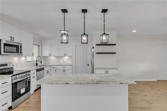 2208 Corbett AVE, Norfolk, VA 23518