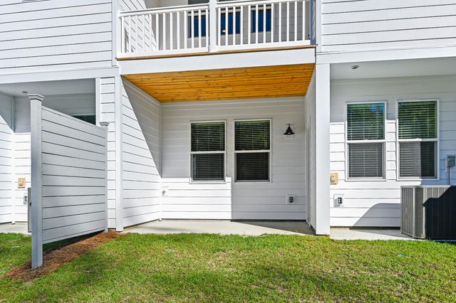 9413 Sun Fountain Drive, Summerville, SC 29485