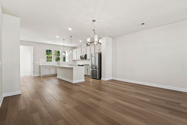 9413 Sun Fountain Drive, Summerville, SC 29485
