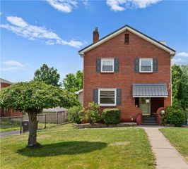 1206 Dalewood Dr, Elizabeth Twp/boro, PA 15135