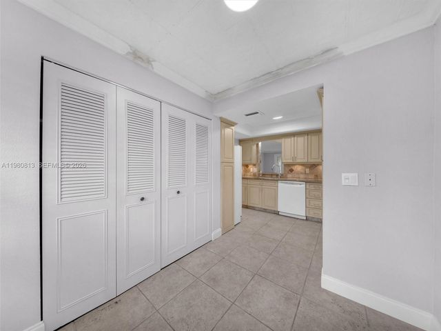 14873 Cumberland Dr 1040, Delray Beach, FL 33446