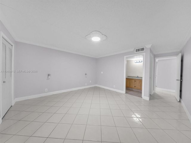 14873 Cumberland Dr 1040, Delray Beach, FL 33446