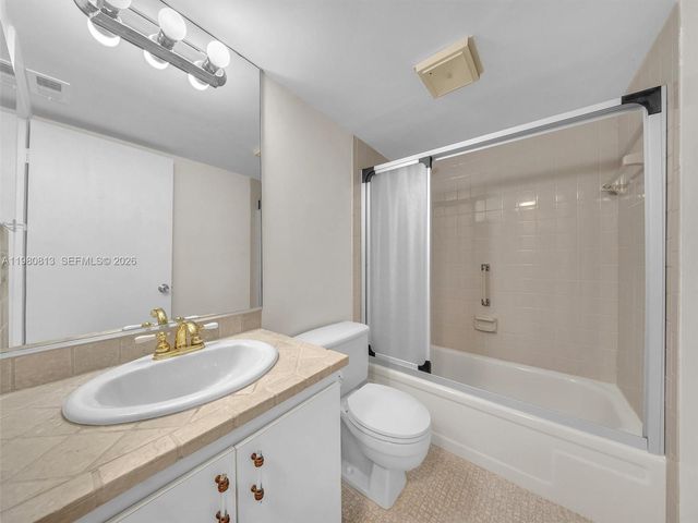 14873 Cumberland Dr 1040, Delray Beach, FL 33446