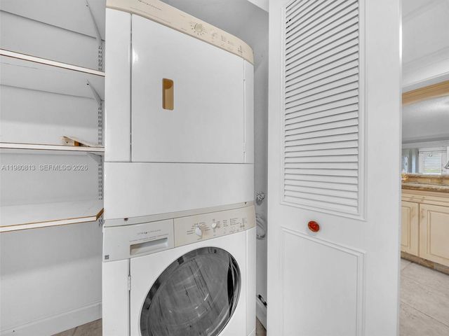 14873 Cumberland Dr 1040, Delray Beach, FL 33446