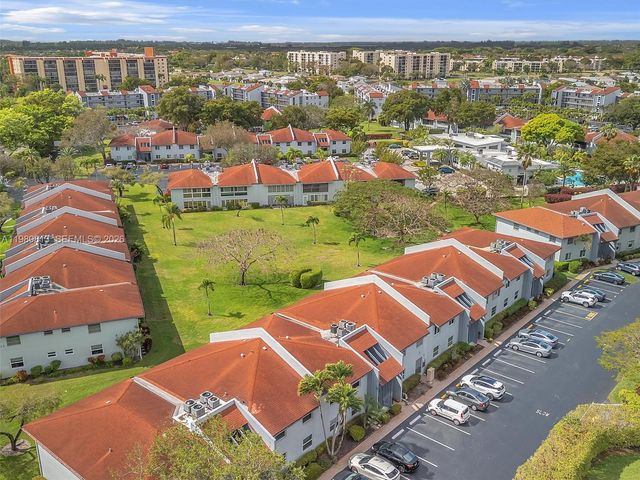 14873 Cumberland Dr 1040, Delray Beach, FL 33446