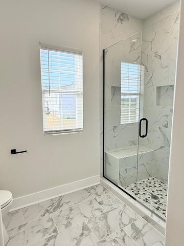 759 Kelly St, Slocomb, AL 36375