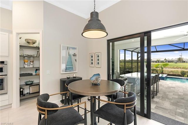 9517 Night Heron LN, Naples, FL 34120