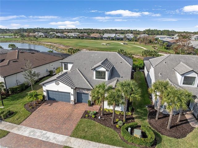 9517 Night Heron LN, Naples, FL 34120