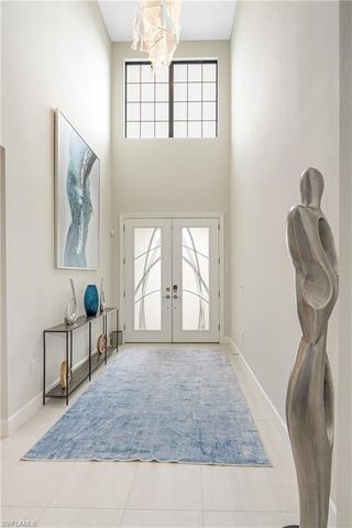 9517 Night Heron LN, Naples, FL 34120