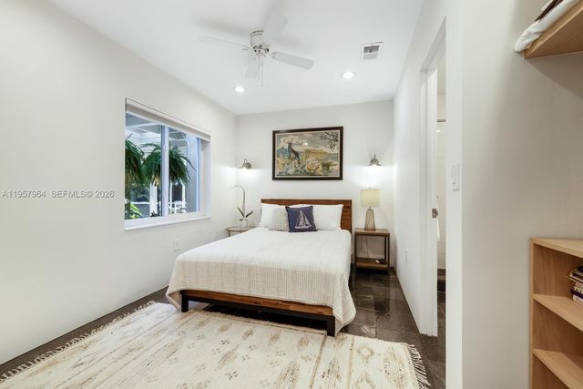 5100 SW 75th St, Miami, FL 33143