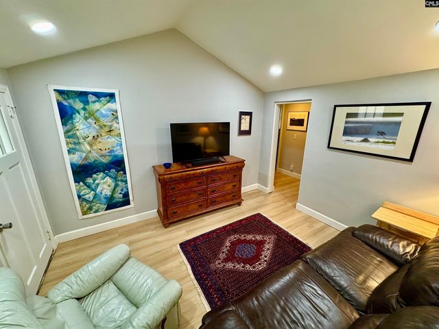 512 Center Street, West Columbia, SC 29169