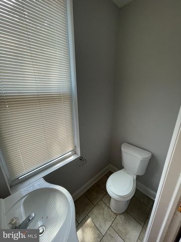 500 N 39TH ST, Philadelphia, PA 19104