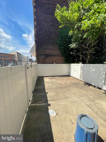 500 N 39TH ST, Philadelphia, PA 19104