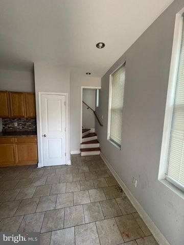 500 N 39TH ST, Philadelphia, PA 19104