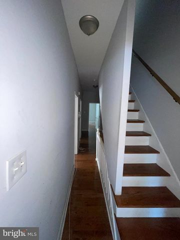 500 N 39TH ST, Philadelphia, PA 19104