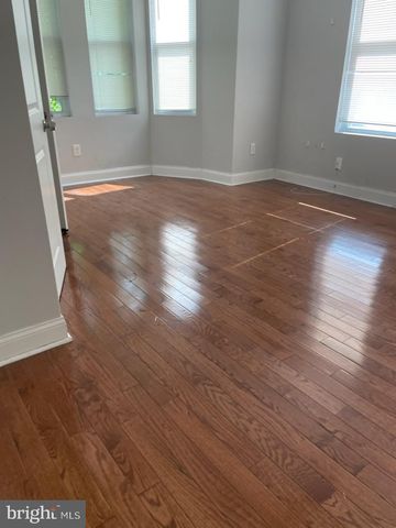 500 N 39TH ST, Philadelphia, PA 19104