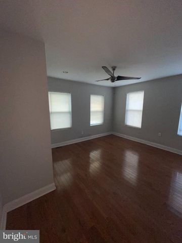 500 N 39TH ST, Philadelphia, PA 19104