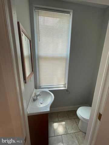 500 N 39TH ST, Philadelphia, PA 19104