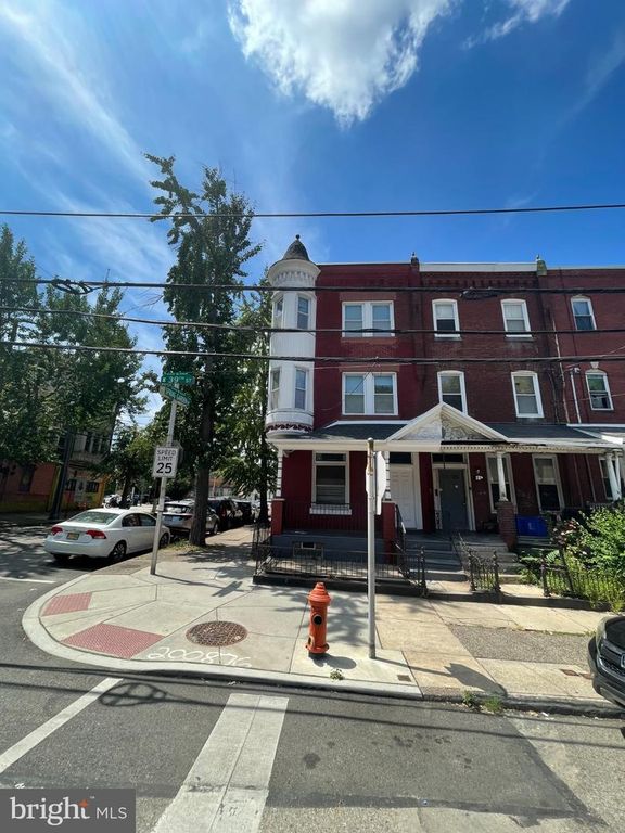 500 N 39TH ST, Philadelphia, PA 19104