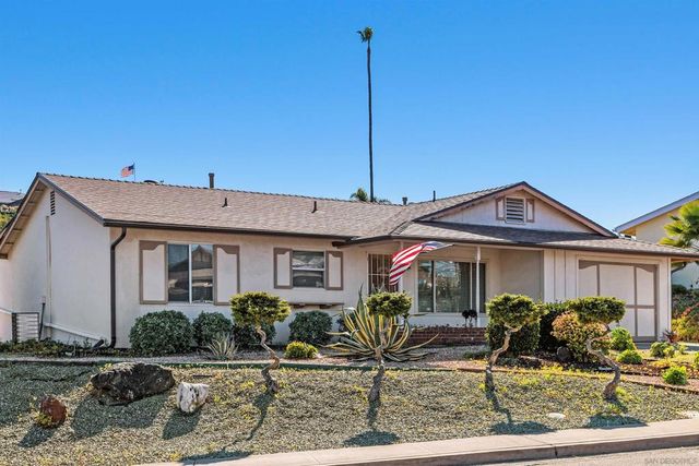 12127 Santiago Rd W, San Diego, CA 92128