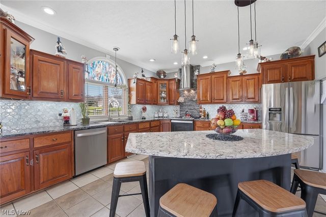 11186 Whitetail Run Street NW, Bolivar, OH 44612