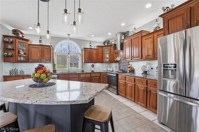 11186 Whitetail Run Street NW, Bolivar, OH 44612