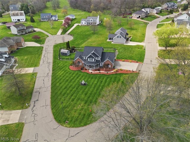11186 Whitetail Run Street NW, Bolivar, OH 44612