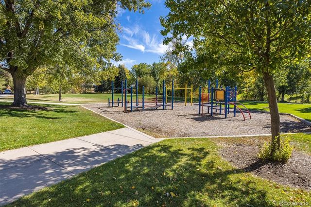 929 Yates Street, Denver, CO 80204