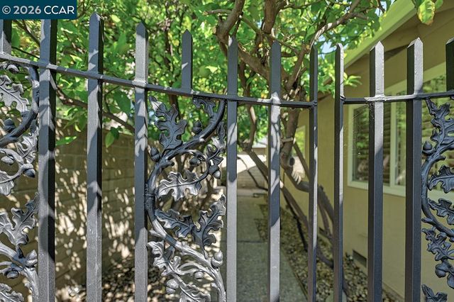 2122 Dunblane Ct, Walnut Creek, CA 94598
