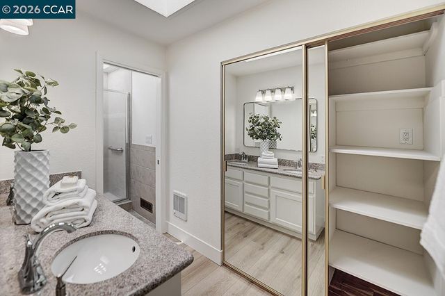 2122 Dunblane Ct, Walnut Creek, CA 94598