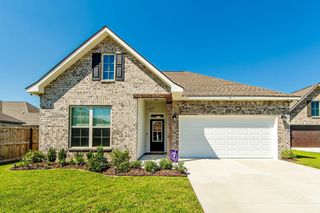 111 Devon Ct., Thibodaux, LA 70301