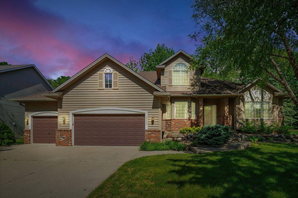17142 Jonquil Avenue, Lakeville, MN 55044