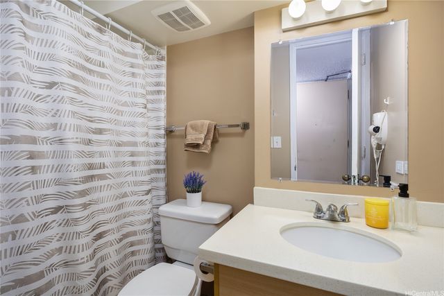 445 Seaside Avenue 2212, Honolulu, HI 96815