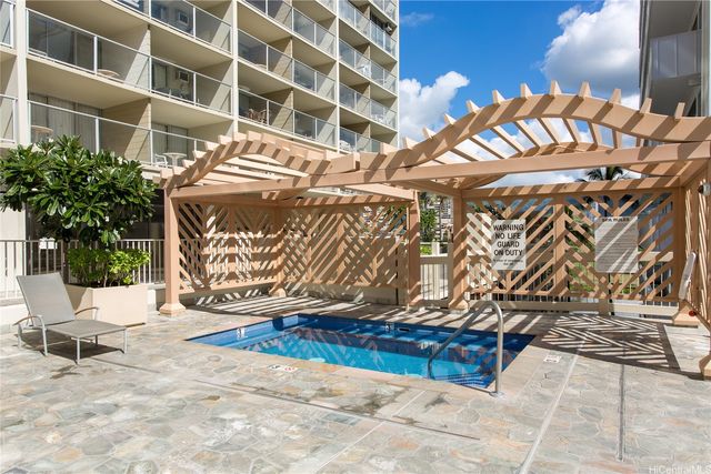 445 Seaside Avenue 2212, Honolulu, HI 96815