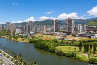 445 Seaside Avenue 2212, Honolulu, HI 96815