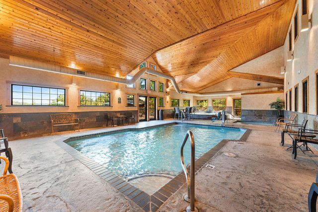 75 Leaning Tree Circle 4, Indian Point, MO 65616