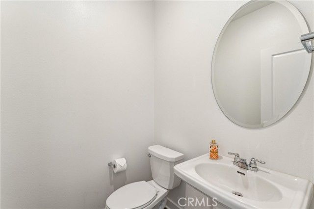 800 Enchanted Hideaway, Upland, CA 91786