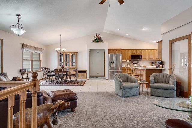 4301 Mariah DRIVE N, La Crosse, WI 54601