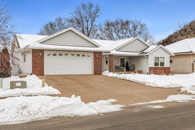 4301 Mariah DRIVE N, La Crosse, WI 54601