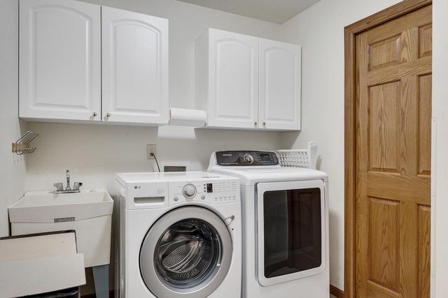 4301 Mariah DRIVE N, La Crosse, WI 54601