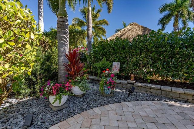 13466 Ladyfish LN, Naples, FL 34114