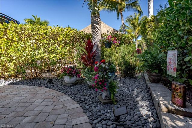 13466 Ladyfish LN, Naples, FL 34114