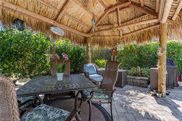 13466 Ladyfish LN, Naples, FL 34114