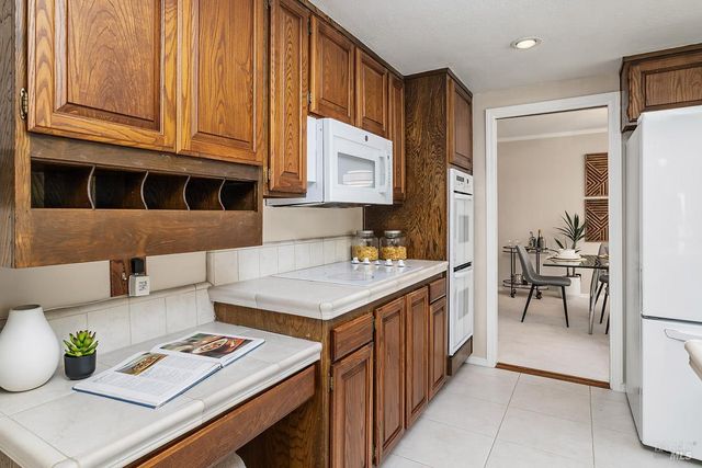 51 Mount Muir Ct, San Rafael, CA 94903